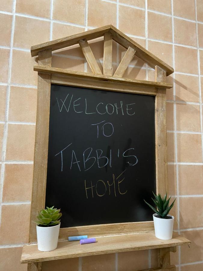 דירות פלרמו La Casa Di Tabbi מראה חיצוני תמונה